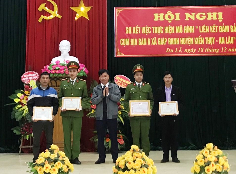 UBND xã Du Lễ: Sơ kết mô hình “Liên kết bảo đảm ANTT cụm địa bàn 6 xã giáp ranh huyện Kiến Thụy  - An Lão”